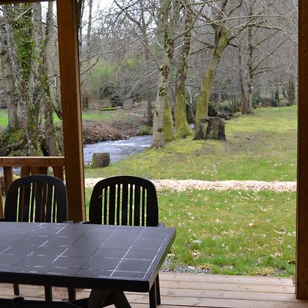 Chalets Au Bord De L'Eau Caudebronde Buitenkant foto